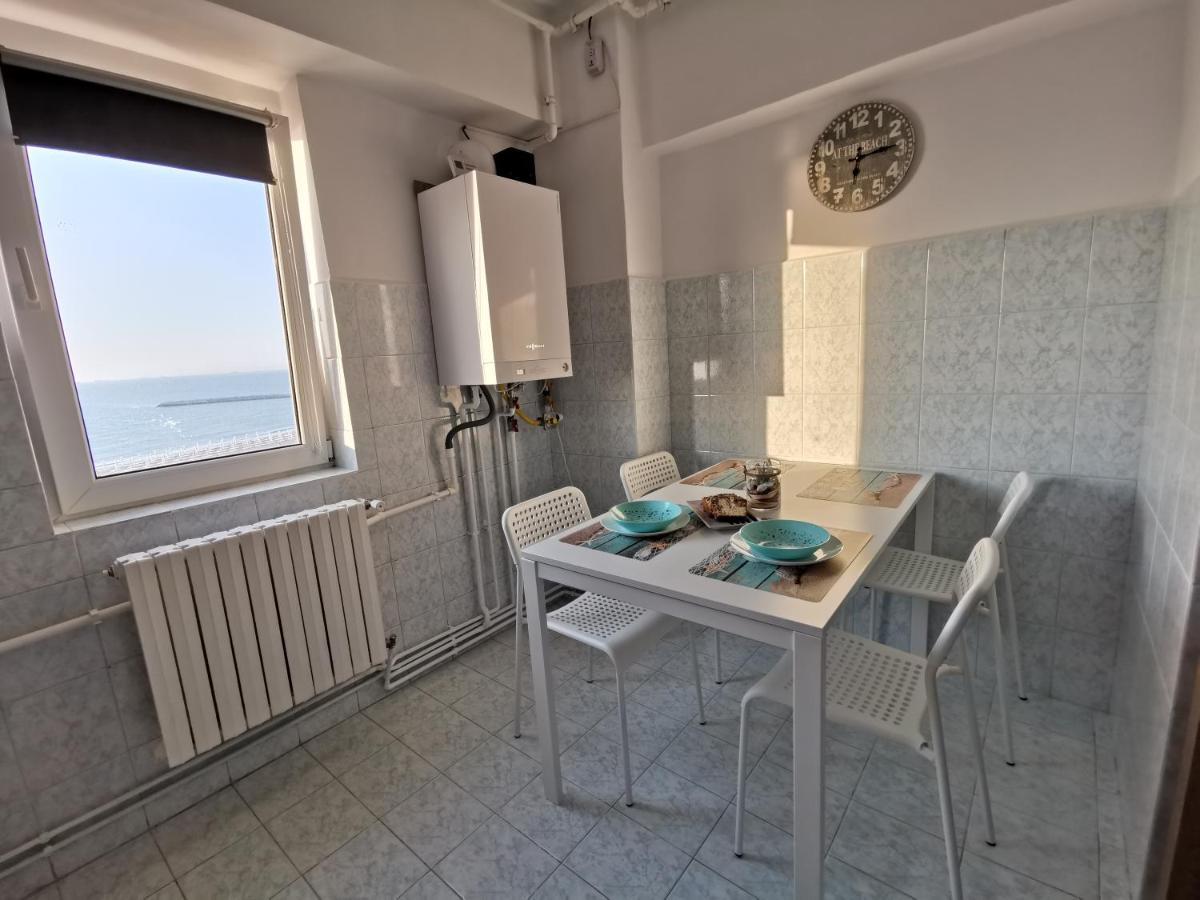 Sunrise Beachfront Relax Residence Konstanca Kültér fotó