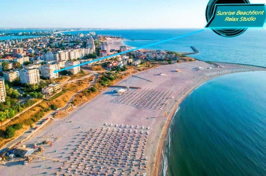 Sunrise Beachfront Relax Residence Konstanca Kültér fotó